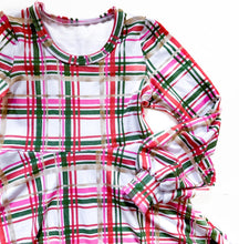 Load image into Gallery viewer, Holiday Plaid